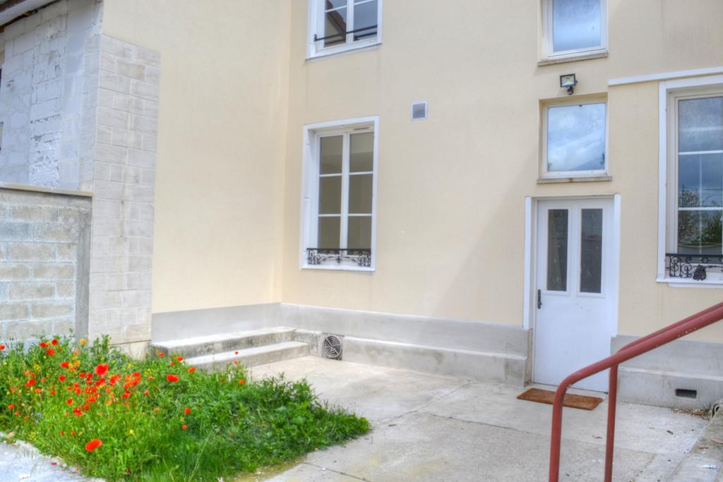 Le Millesime Chalons en Champagne Exterior photo